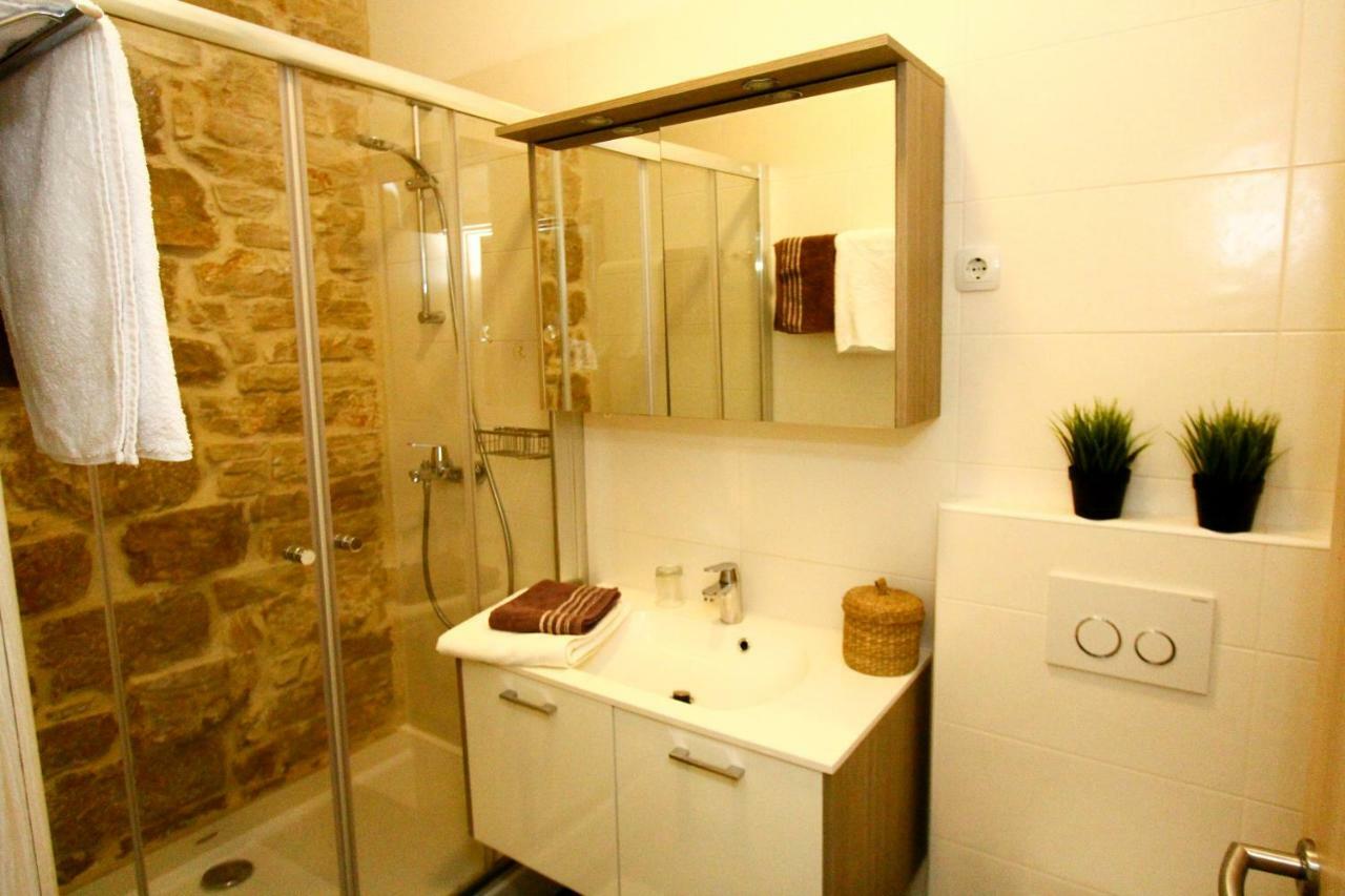 Old House Apartment สเวติ ฟิลลิปปี ยาคอฟ ภายนอก รูปภาพ